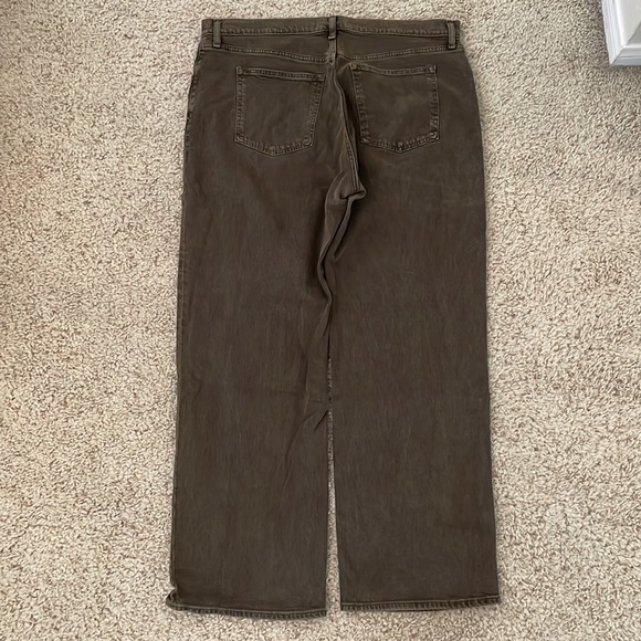 Abercrombie Women's Dark Brown High Rise 90s Relaxed Jean 33 - Picture 6 of 10